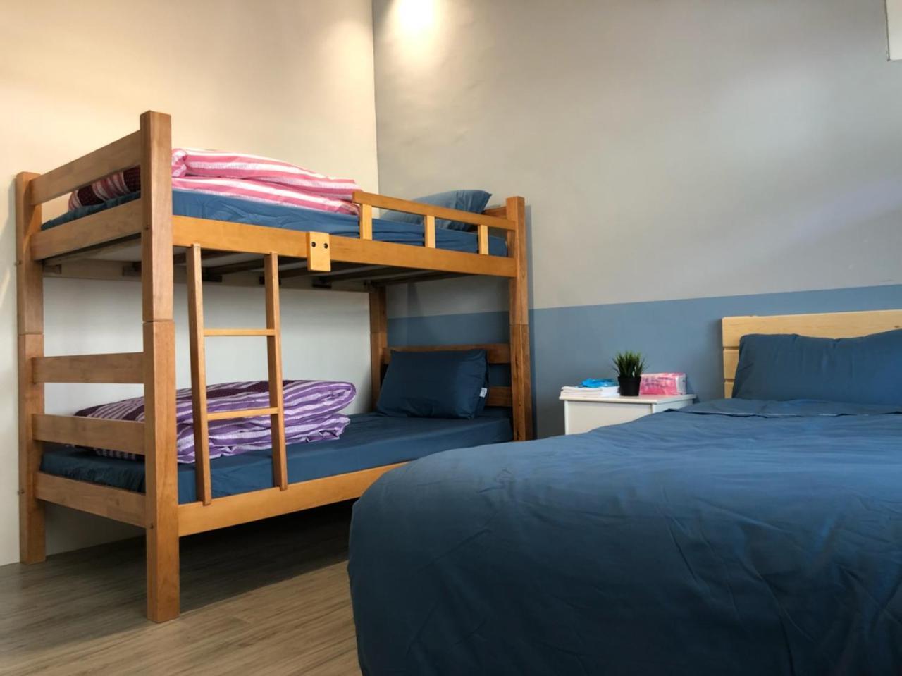 巷弄內的老宅 Hotel Pingtung Buitenkant foto