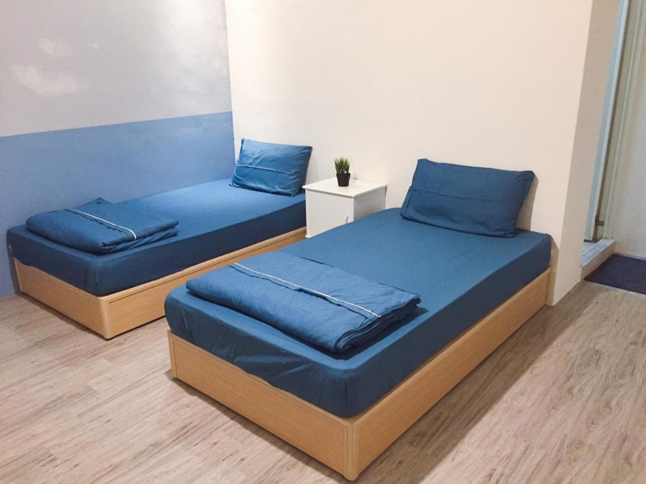 巷弄內的老宅 Hotel Pingtung Buitenkant foto